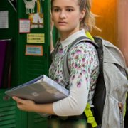 Atypical - galeria zdjęć - filmweb