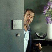 Facet na miarę - galeria zdjęć - filmweb