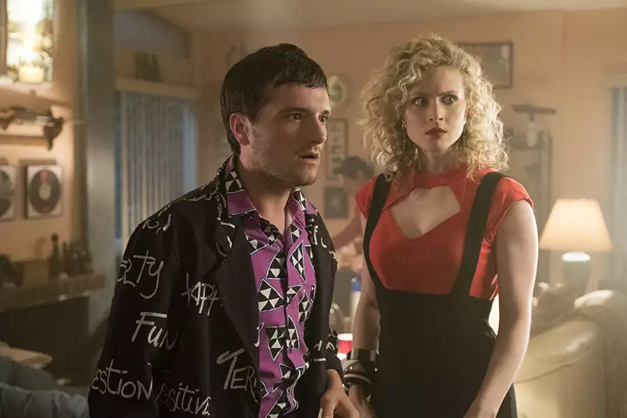 Future Man - galeria zdjęć - filmweb