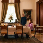 Najbogatsza kobieta świata - galeria zdjęć - filmweb