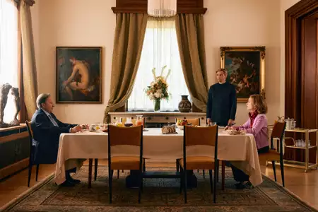 Najbogatsza kobieta świata - galeria zdjęć - filmweb