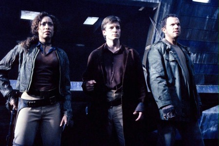 Firefly - galeria zdjęć - filmweb