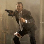 Everly - galeria zdjęć - filmweb