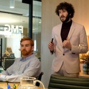 Dave - galeria zdjęć - filmweb
