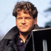 Przyjaciele Petera - galeria zdjęć - filmweb