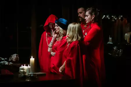 Słudzy szatana - galeria zdjęć - filmweb