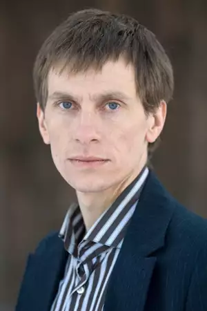 Biegacz - galeria zdjęć - filmweb