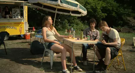 Kawałki mnie - galeria zdjęć - filmweb