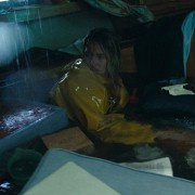 Adrift - galeria zdjęć - filmweb