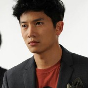 Sung Ji w Bo-seu-ga Dal-la-jyeott-eo-yo