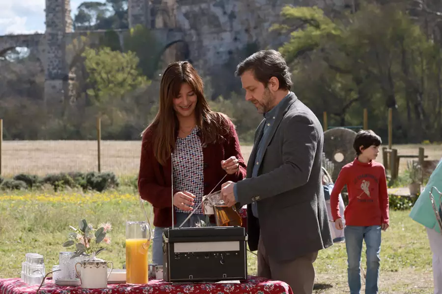 Un petit miracle - galeria zdjęć - filmweb