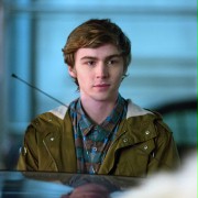 Miles Heizer w Nerve