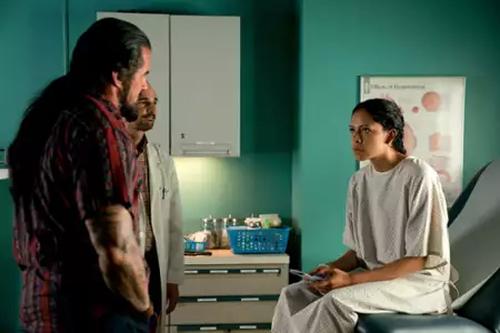 Chambers - galeria zdjęć - filmweb