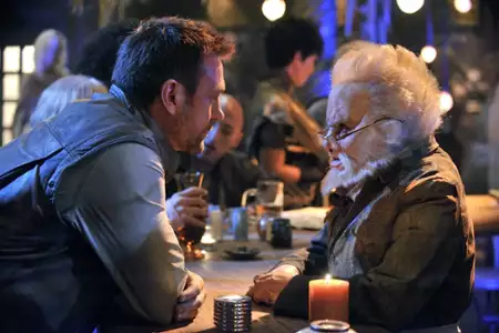 Defiance - galeria zdjęć - filmweb