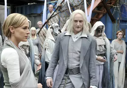 Defiance - galeria zdjęć - filmweb