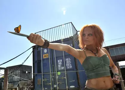 Defiance - galeria zdjęć - filmweb