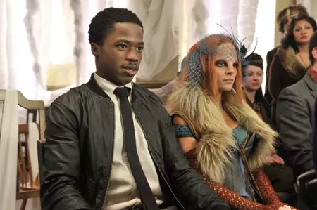 Defiance - galeria zdjęć - filmweb