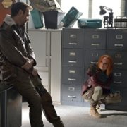 Defiance - galeria zdjęć - filmweb