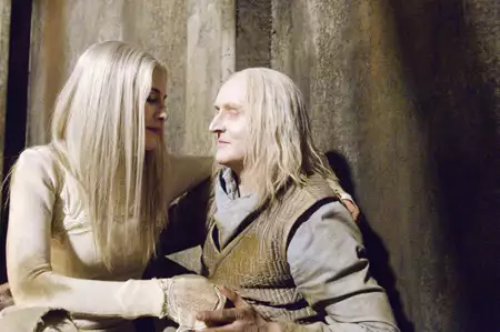 Defiance - galeria zdjęć - filmweb