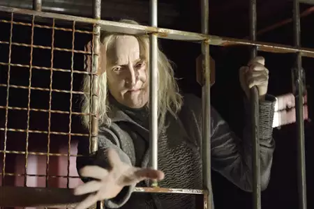 Defiance - galeria zdjęć - filmweb