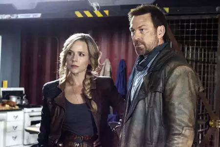 Defiance - galeria zdjęć - filmweb