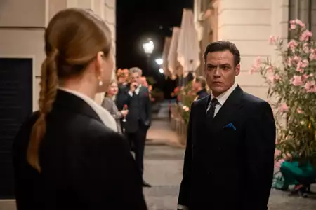 Maxton Hall - Dwa światy - galeria zdjęć - filmweb