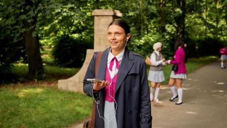 Sezon 2 Odcinek 1 Zdruzgotani