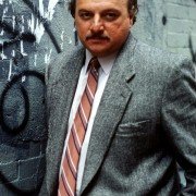 NYPD Blue - galeria zdjęć - filmweb