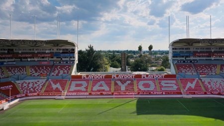 Sezon 1 Odcinek 1 Oto Necaxa