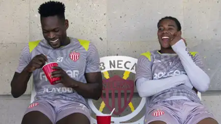 Necaxa - galeria zdjęć - filmweb