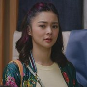 Fit Check: Confessions of an Ukay Queen - galeria zdjęć - filmweb