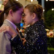 Better Things - galeria zdjęć - filmweb