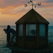 Min Wara El Mawj - galeria zdjęć - filmweb