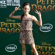 Pete's Dragon - galeria zdjęć - filmweb