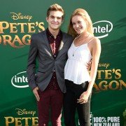 Pete's Dragon - galeria zdjęć - filmweb