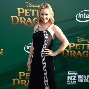Pete's Dragon - galeria zdjęć - filmweb