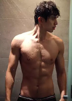 Yeon-in-eui Hyang-gi - galeria zdjęć - filmweb