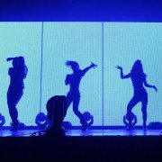 Hwa-i-teu: Jeo-woo-eui Mel-lo-di - galeria zdjęć - filmweb