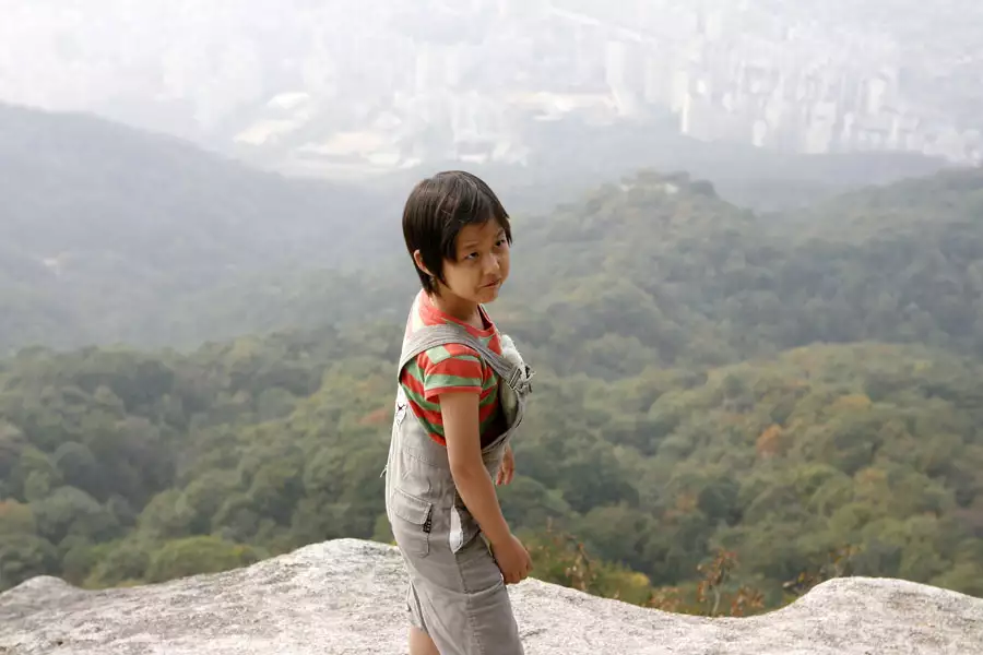 Woo-ri I-woot-eui Beom-joi - galeria zdjęć - filmweb