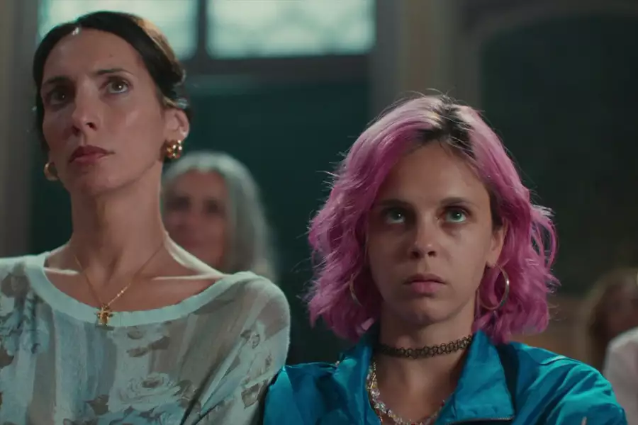 Przypływ - galeria zdjęć - filmweb