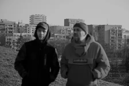 Skandal. Ewenement Molesty - galeria zdjęć - filmweb