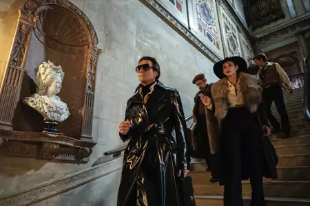 Halston - galeria zdjęć - filmweb