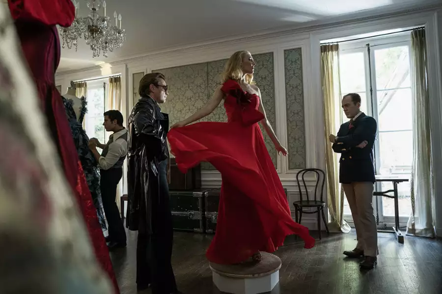 Halston - galeria zdjęć - filmweb