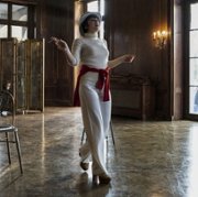 Halston - galeria zdjęć - filmweb