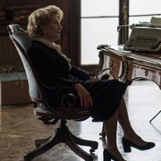 Halston - galeria zdjęć - filmweb