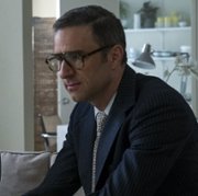 Halston - galeria zdjęć - filmweb