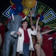 Halston - galeria zdjęć - filmweb