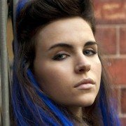 EastEnders: E20 - galeria zdjęć - filmweb