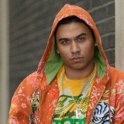 EastEnders: E20 - galeria zdjęć - filmweb