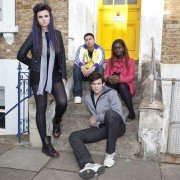 EastEnders: E20 - galeria zdjęć - filmweb
